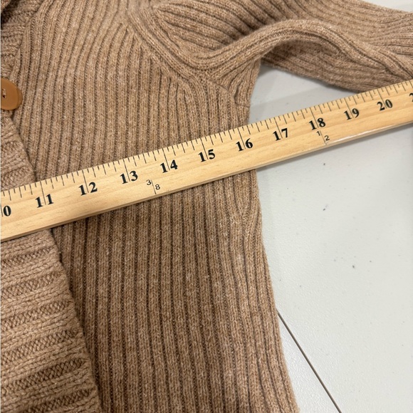 Calvin Klein Ribbed Wrap Sweater Beige Woman’s Medium Chunky Knit Preppy - Picture 5 of 6